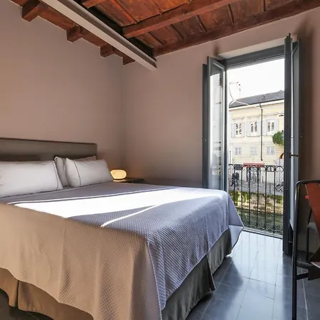 伯瑞拉梅森酒店 4* 米兰