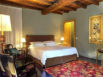 Maison Borella Hotell 4*