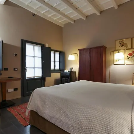 Maison Borella 4* Milão